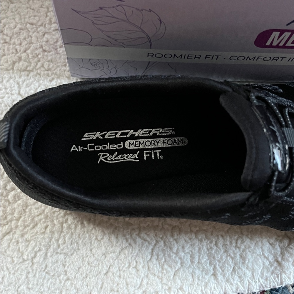 Skechers Black Women's Sneakers - Picture 3 of 3